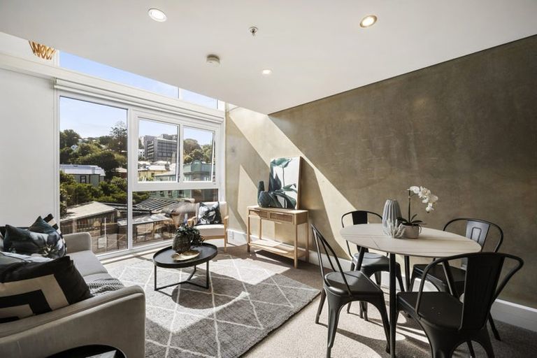 Photo of property in Canvas Apartments, 8/307 Willis Street, Te Aro, Wellington, 6011