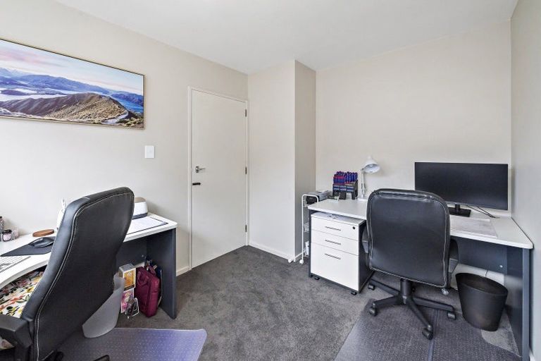 Photo of property in 2/3 Korora Street, Bromley, Christchurch, 8062