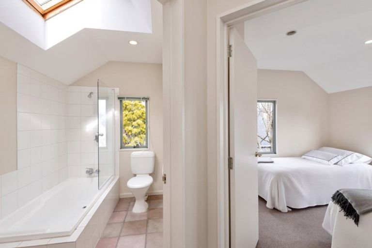 Photo of property in 1/104 Papanui Road, Merivale, Christchurch, 8014