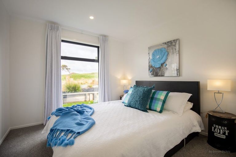 Photo of property in 15 Ruruhi Street, Raglan, 3225