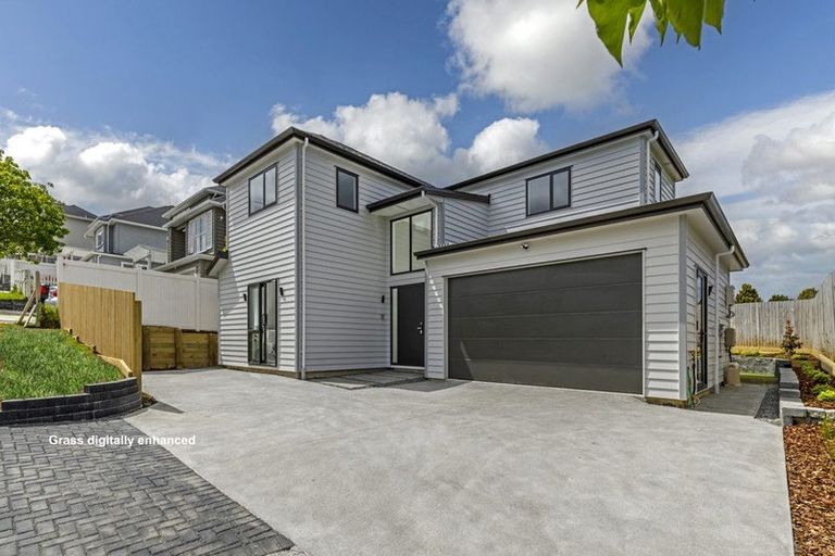 Photo of property in 15 Bela Vista Boulevard, Swanson, Auckland, 0614