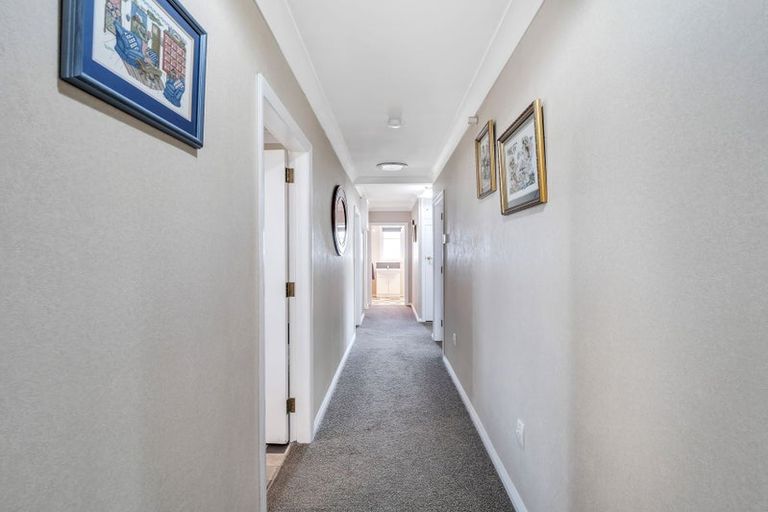 Photo of property in 9 Birmingham Street, Takaro, Palmerston North, 4412