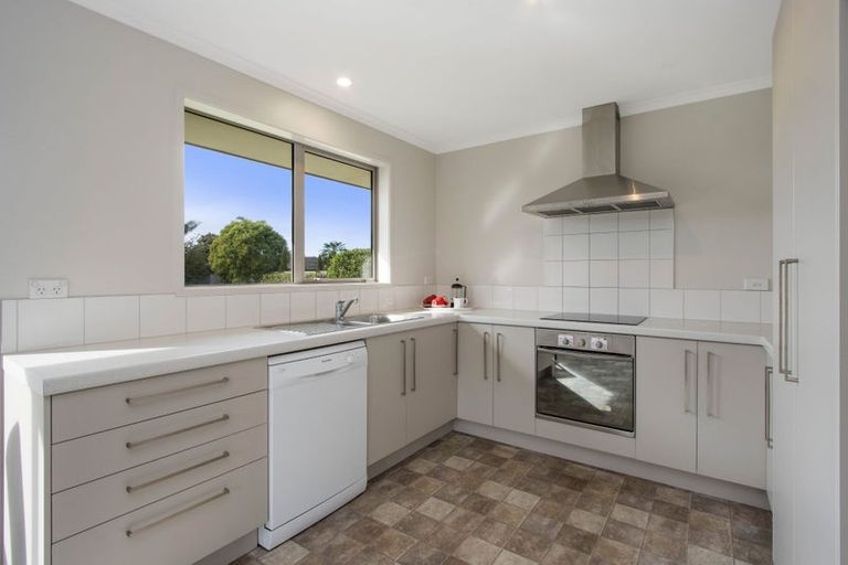 Photo of property in 21 Hoggard Place, Katikati, 3129