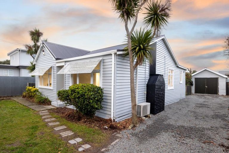 Photo of property in 7 Estuary Road, New Brighton, Christchurch, 8061