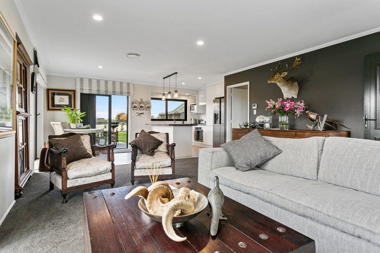 Photo of property in 20 Bmeadows Road, Tamahere, Hamilton, 3493