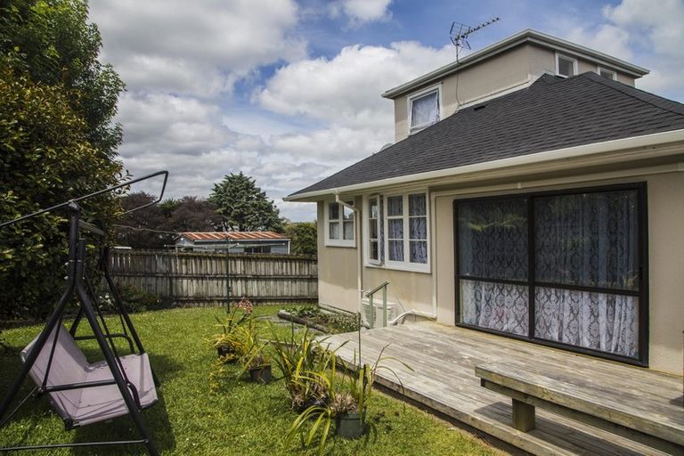Photo of property in 14a Arawa Street, New Lynn, Auckland, 0600