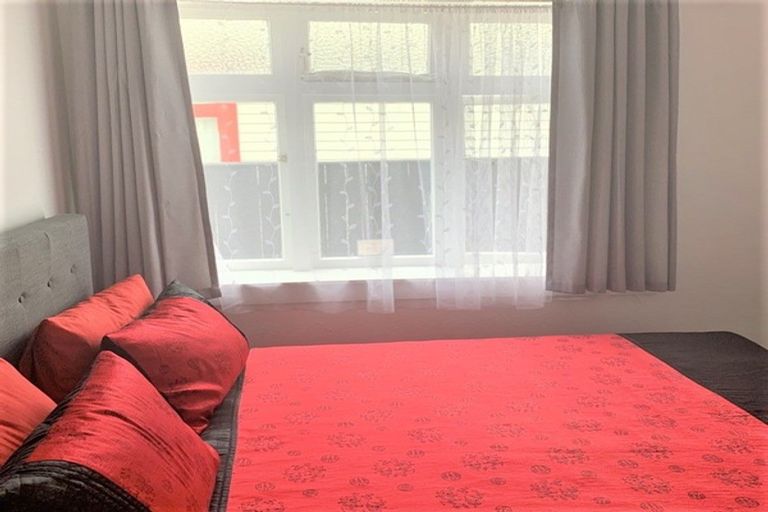 Photo of property in 152 Randwick Road, Moera, Lower Hutt, 5010