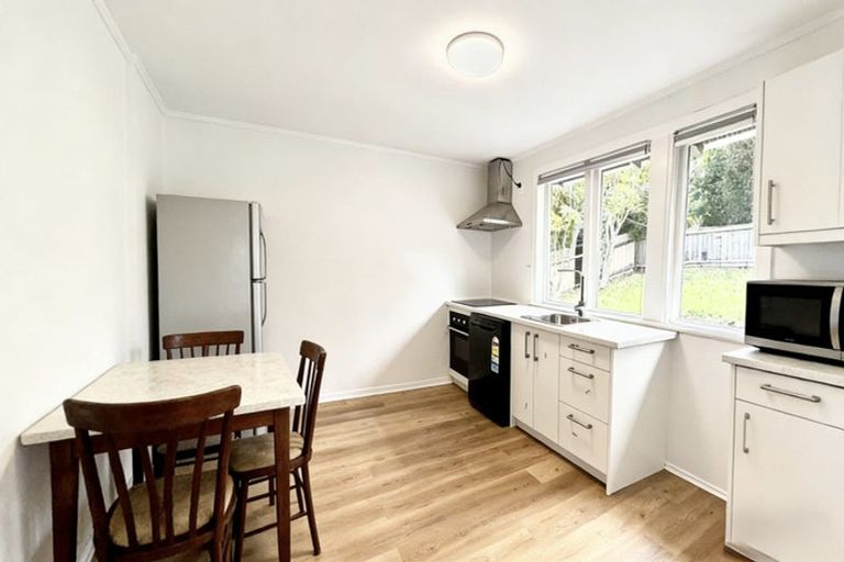 Photo of property in 95 Rosedale Road, Pinehill, Auckland, 0632