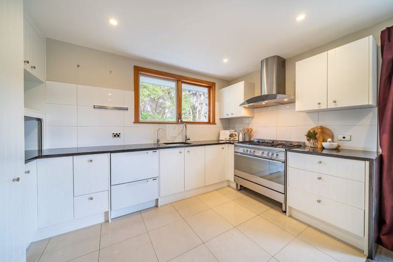 Photo of property in 51-59 Kingsley Street, Stokes Valley, Lower Hutt, 5019