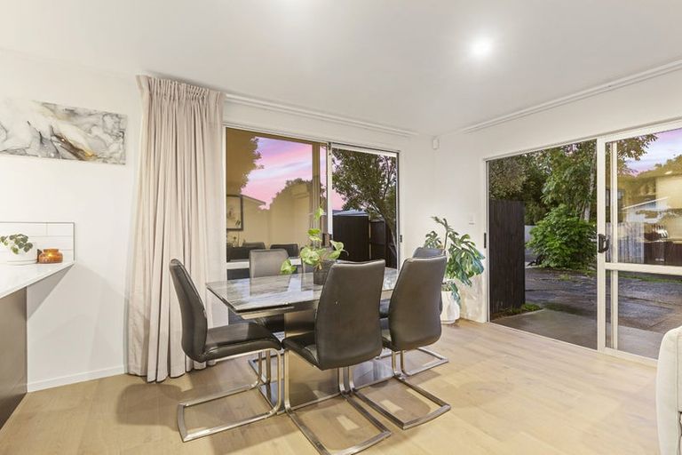 Photo of property in 1/53 Tabitha Crescent, Henderson, Auckland, 0612