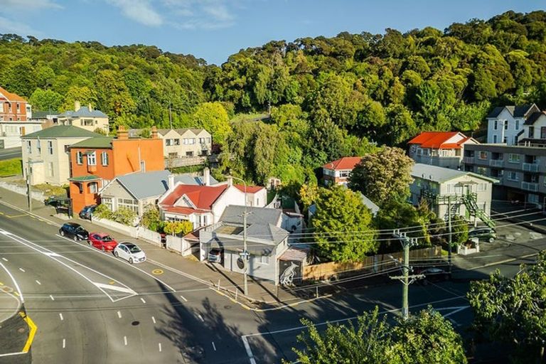 Photo of property in 74 Royal Terrace, Dunedin Central, Dunedin, 9016