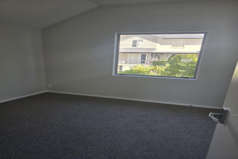 Photo of property in 36 Kirikiri Lane, East Tamaki, Auckland, 2013