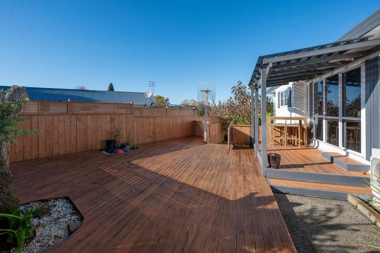 Photo of property in 15a Augustus Earle Place, Pukehangi, Rotorua, 3015