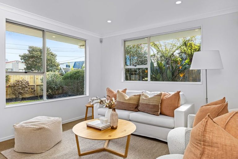 Photo of property in 1/59 Hatton Road, Orewa, 0931