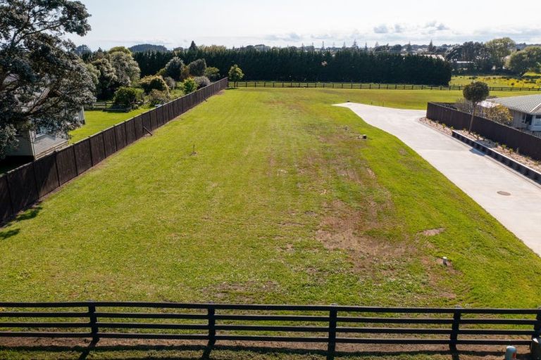 Photo of property in 92 Mould Street, Waitara, 4320