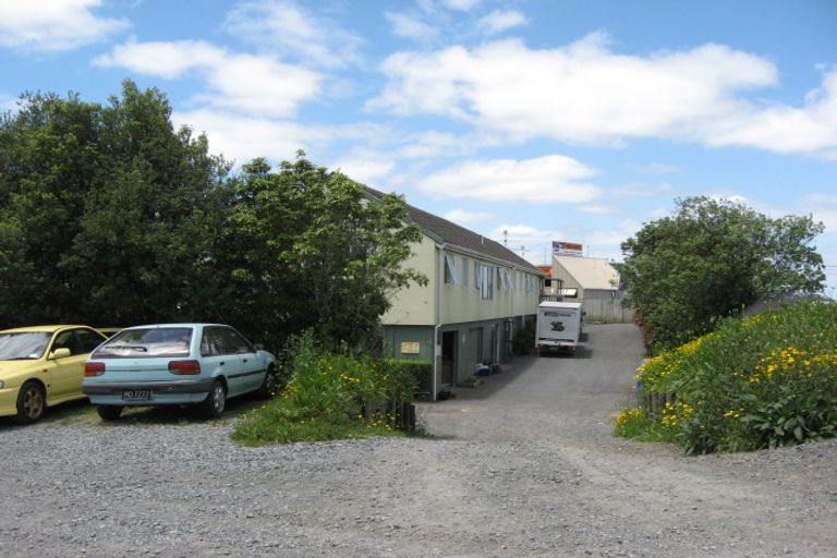 Photo of property in 20 Russell Avenue, Pukekohe, 2120