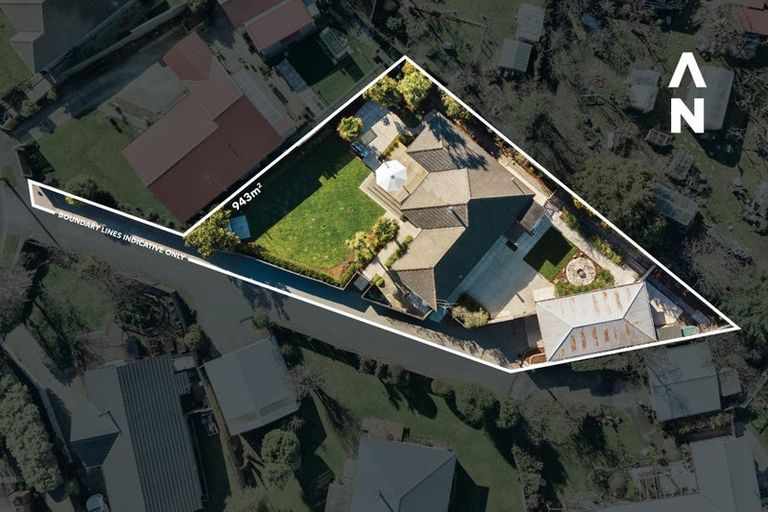 Photo of property in 27 Barclay Place, Burwood, Christchurch, 8061