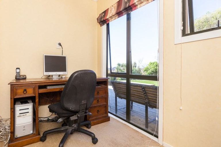 Photo of property in 214 Mataro Road, Onaero, Urenui, 4375