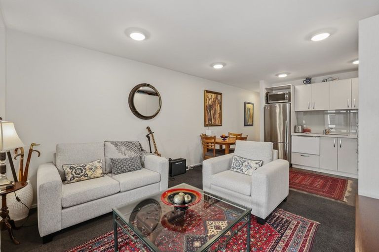 Photo of property in 104/118 Bealey Avenue, Christchurch Central, Christchurch, 8013