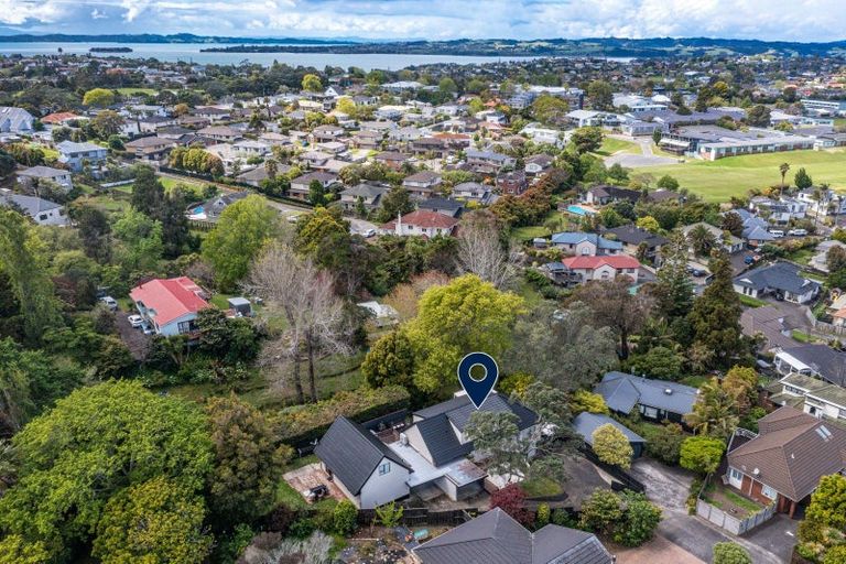 Photo of property in 24 Culver Terrace, Howick, Auckland, 2014
