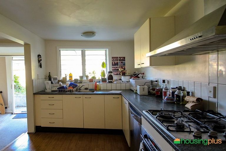 Photo of property in 23 Nairn Street, Mount Cook, Wellington, 6011