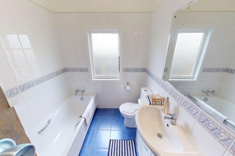 Photo of property in 9 Kent Road, Saint Johns Hill, Whanganui, 4501