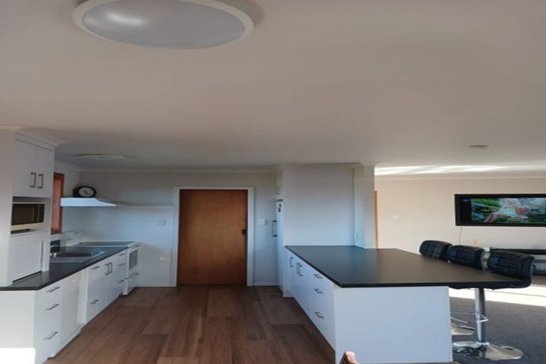 Photo of property in 35 Halsey Street, Clinton, 9534