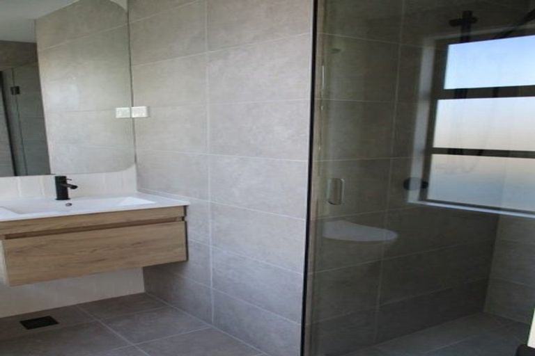 Photo of property in 121a Packe Street, Edgeware, Christchurch, 8013