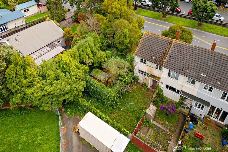 Photo of property in 1/87 Cambridge Terrace, Waterloo, Lower Hutt, 5011
