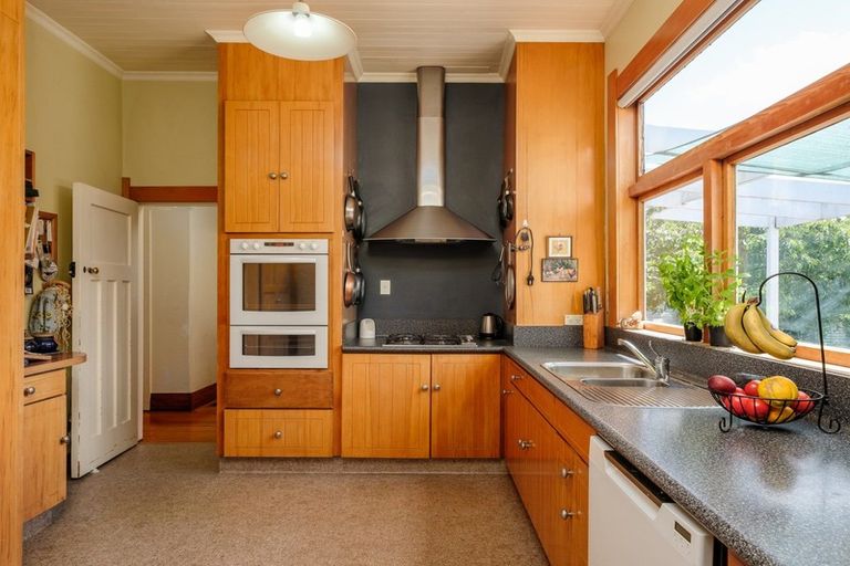 Photo of property in 34 Rawiri Street, Kaiti, Gisborne, 4010