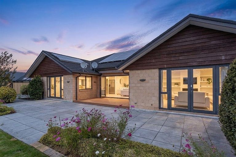 Photo of property in 83 Iris Taylor Avenue, West Melton, 7618