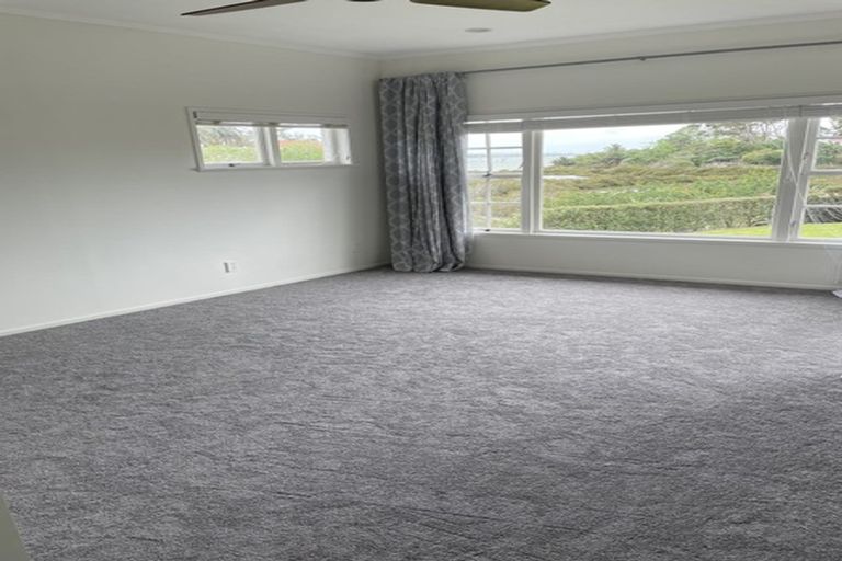 Photo of property in 12 Dowling Place, Pakuranga, Auckland, 2010