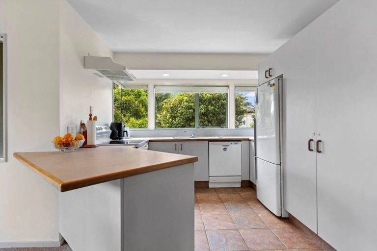 Photo of property in 7 Kalmia Dell, Mount Maunganui, 3116