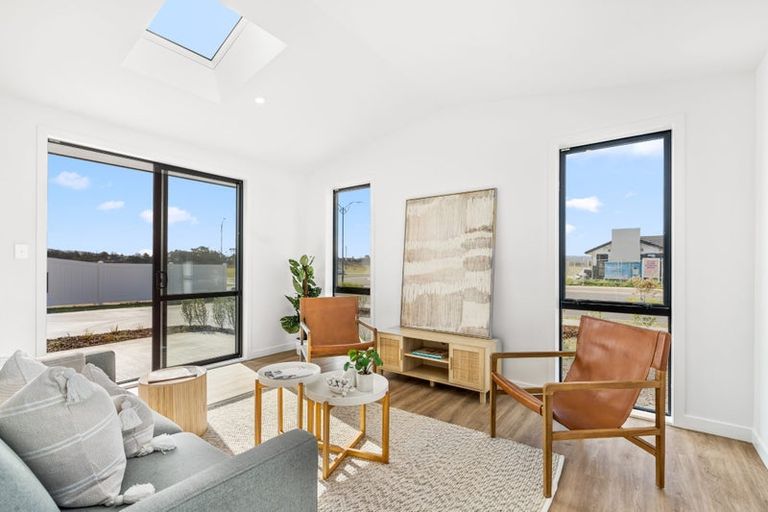 Photo of property in 77 Maturiki Drive, Ruakaka, 0118