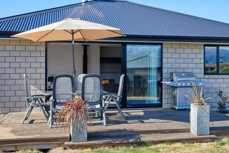 Photo of property in 6 Pukeko Place, Kaikoura, 7300