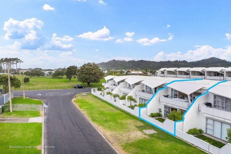 Photo of property in 319 Beverley Terrace, Whangamata, 3620