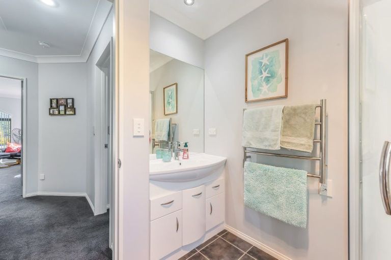 Photo of property in 5 Fantail Heights, Picton, 7220