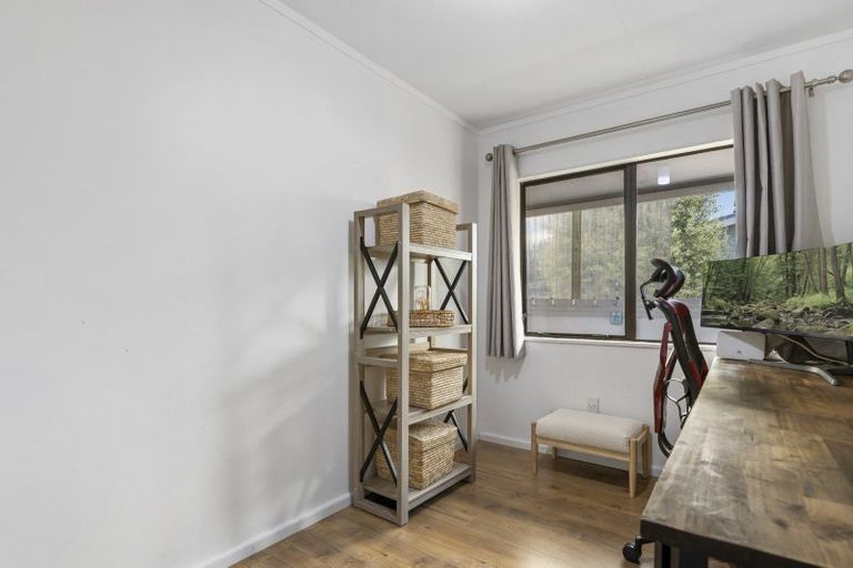 Photo of property in 19 Solomon Street, Brookfield, Tauranga, 3110