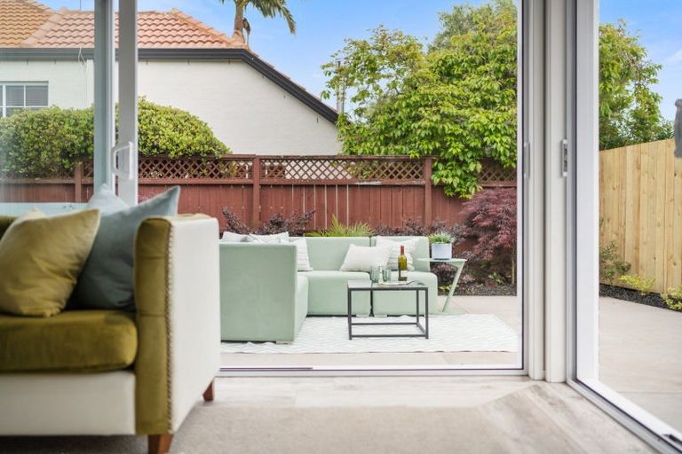 Photo of property in 19b Ben Nevis Place, Northpark, Auckland, 2013