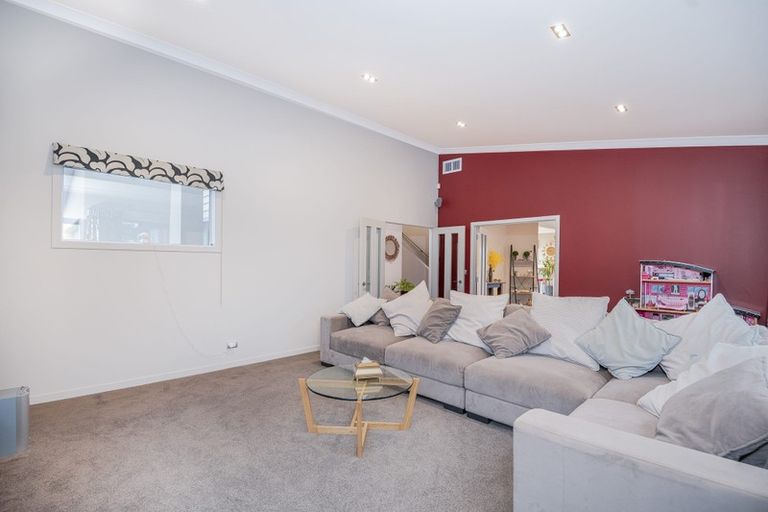 Photo of property in 41 Mauldeth Terrace, Churton Park, Wellington, 6037