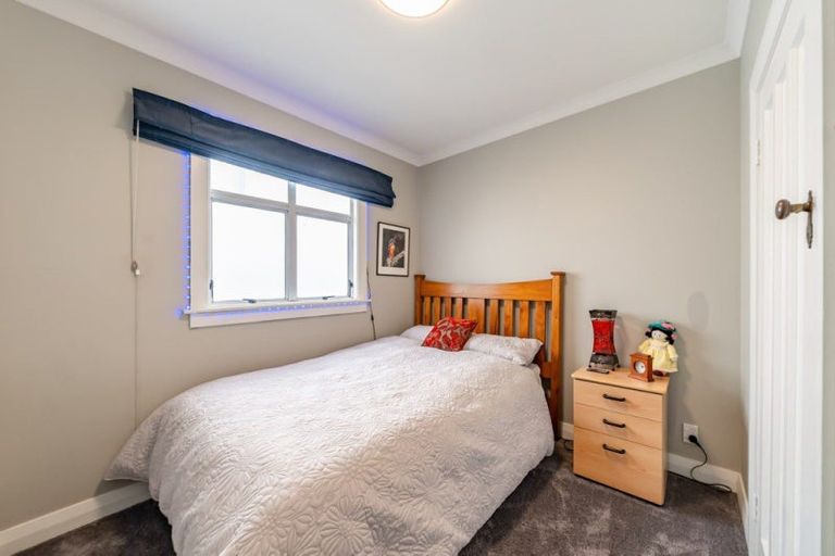 Photo of property in 6 Monaghan Avenue, Karori, Wellington, 6012
