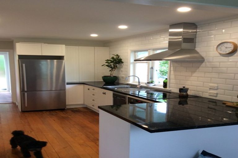 Photo of property in 58 Gordon Road, Plimmerton, Porirua, 5026