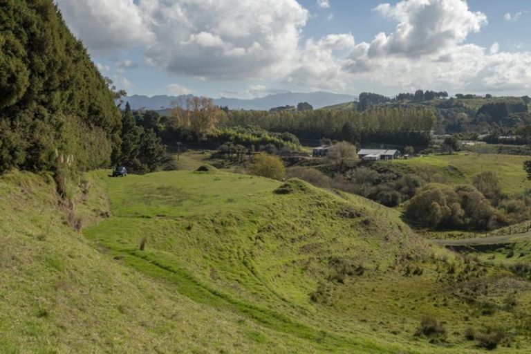 Photo of property in 16 Turntable Hill Road, Whakamarama, 3181