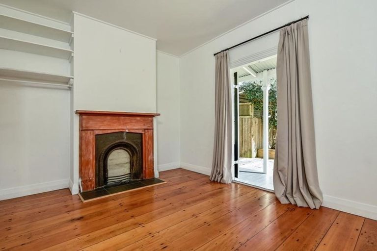 Photo of property in 1 Ethel Street, Sandringham, Auckland, 1025