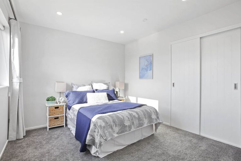 Photo of property in 14b Galsworthy Place, Bucklands Beach, Auckland, 2014