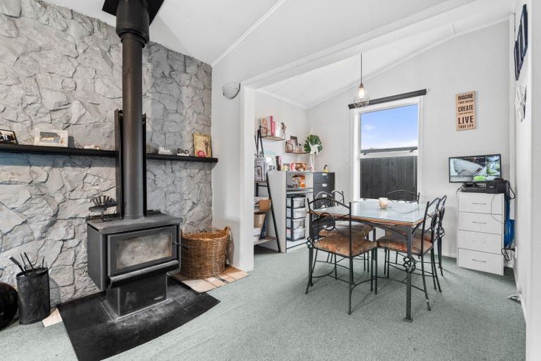 Photo of property in 270 High Street South, Carterton, 5713