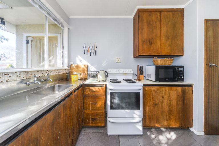 Photo of property in 3/272 Grey Street, Palmerston North, 4414