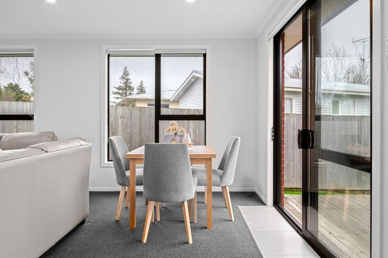 Photo of property in 2/3 Helena Road, Hillcrest, Hamilton, 3216