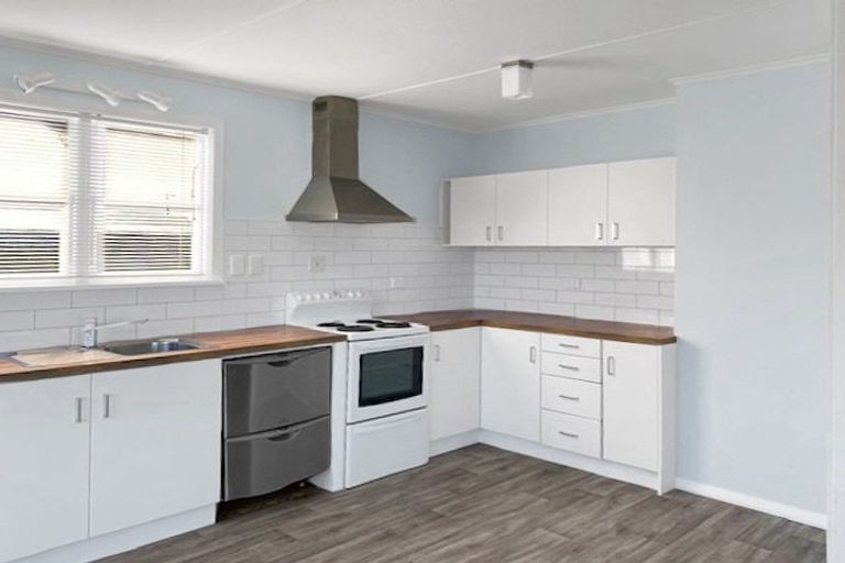 Photo of property in 19 Cook Street, Foxton, 4814