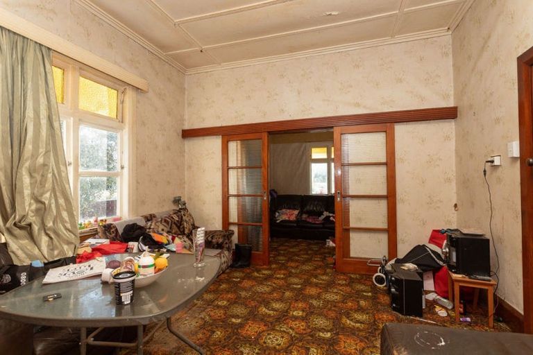 Photo of property in 14 Trafalgar Street, Dannevirke, 4930